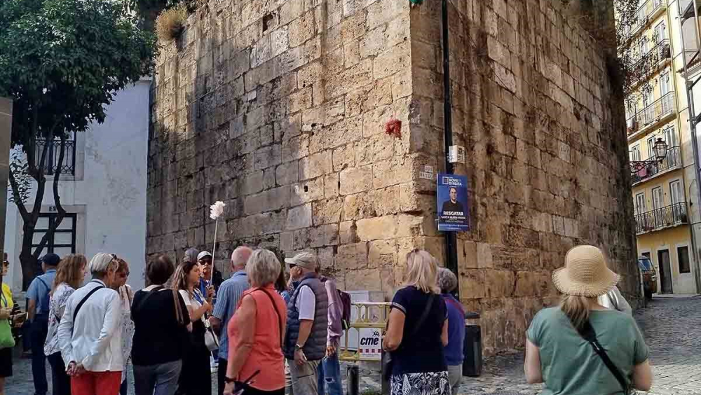 Conhecer a “Cerca Velha” de Lisboa
