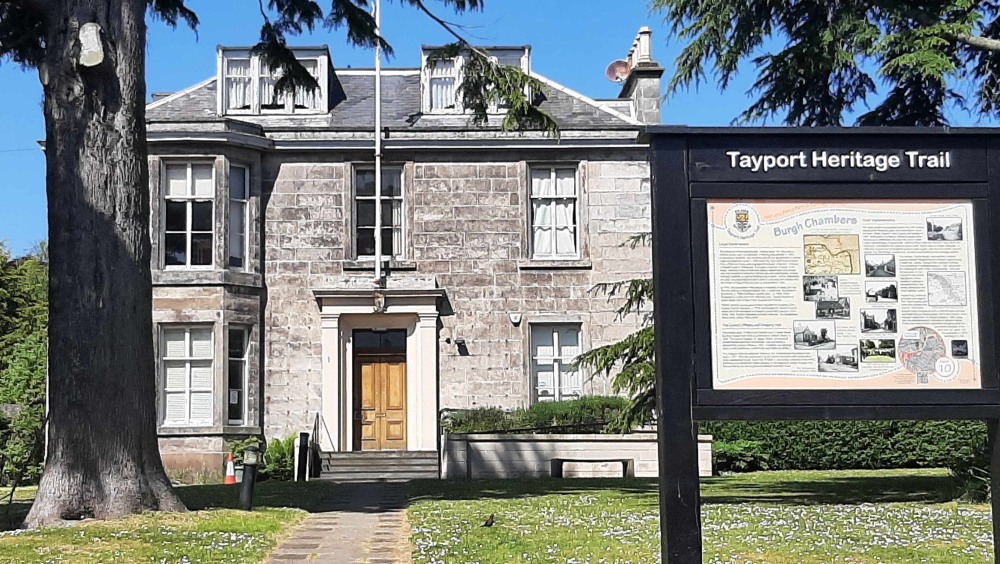 Tayport Burgh Chambers