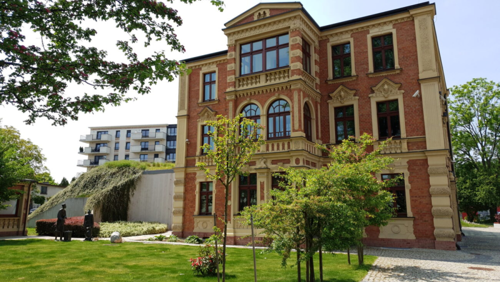 Budynki i ich mieszkańcy. Opowieści o miejskiej architekturze. Organizator