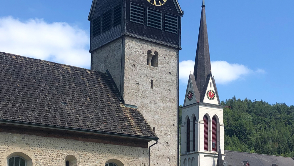 DIE VERWALTUNG DER GESCHICHTE – DIE RESTAURIERUNGEN DER PFARRKIRCHE IN DUSSNANG