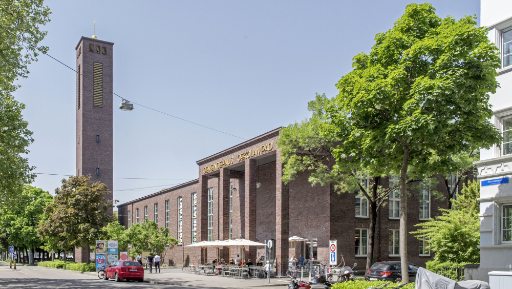 DAS OEKOLAMPAD: VOM KIRCHGEMEINDEHAUS ZUM KULTUR- UND BEGEGNUNGSORT