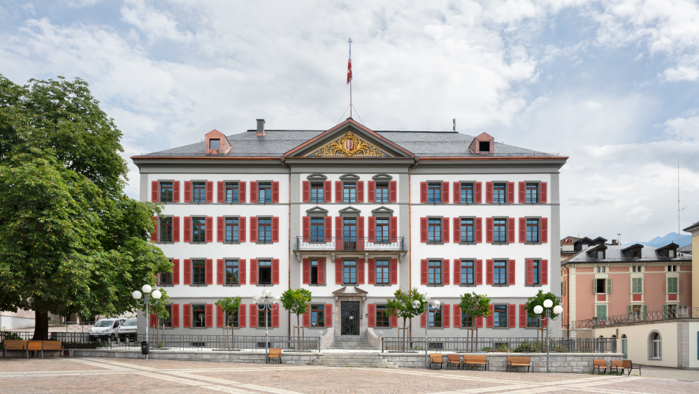 LE PALAIS DU GOUVERNEMENT : SON HISTOIRE ET SA RÉCENTE RESTAURATION