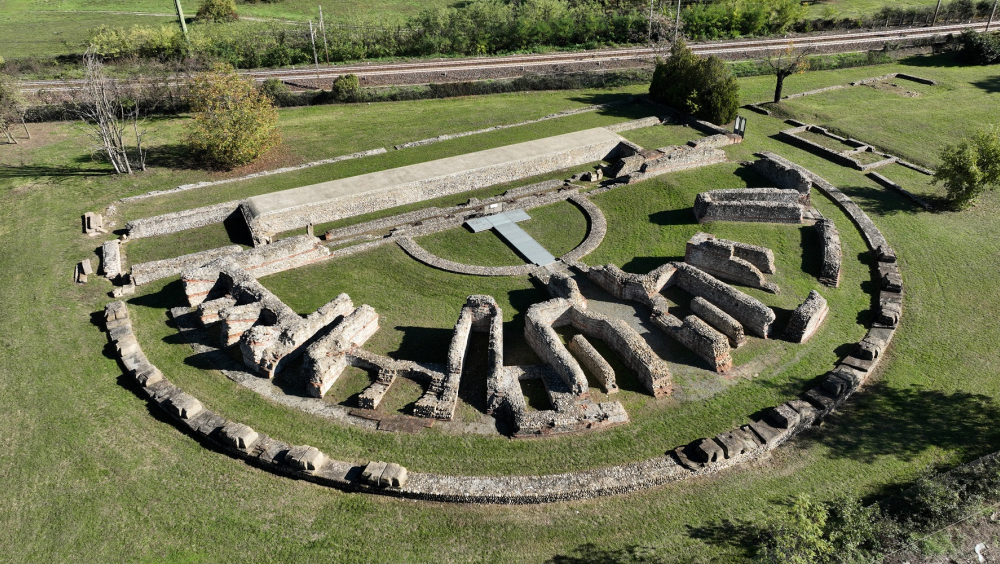 Apertura prolungata con visite guidate