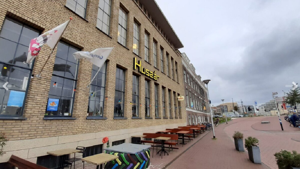 inloop- workshop identiteit-tegeltjes-schilderen