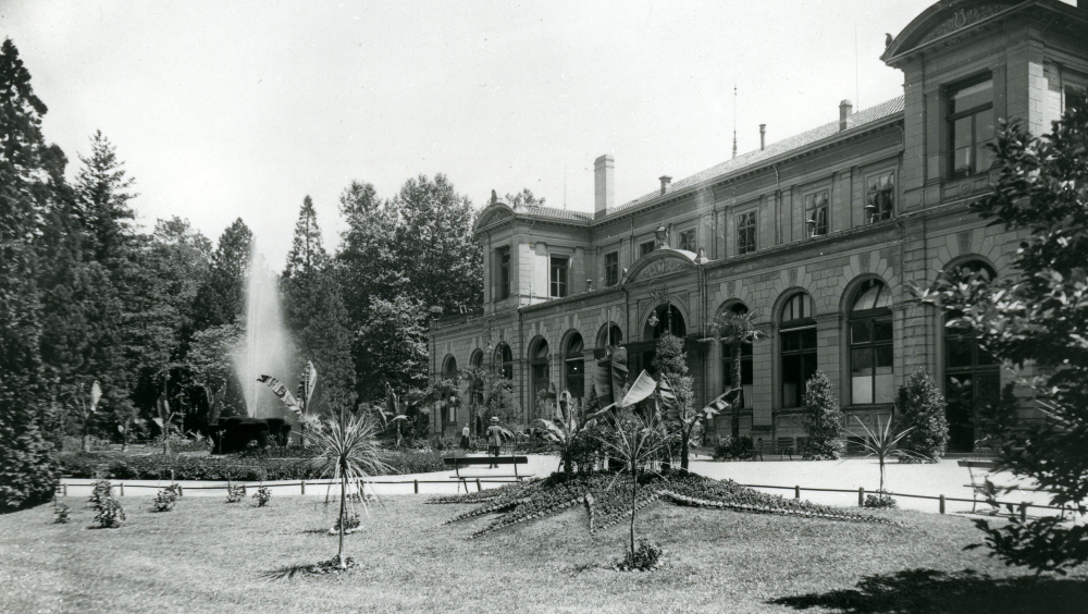 DIE ARCHITEKTURGESCHICHTE DES KURSAALS