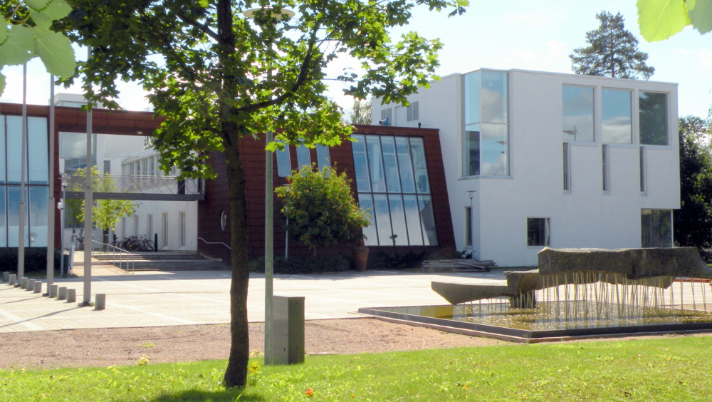 Kotikaupunki tutuksi -bussikierros