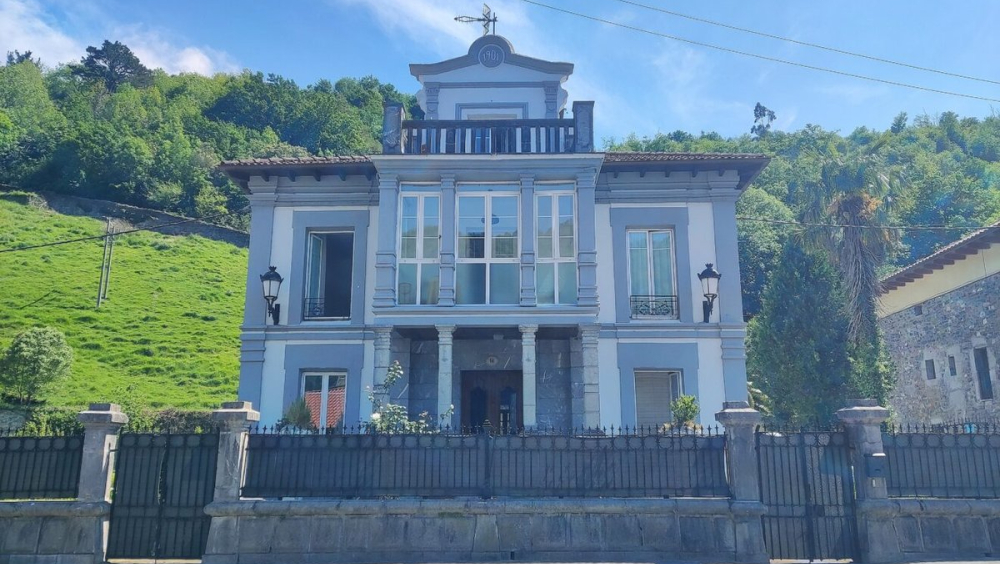 Casas de Indianos y casco histórico