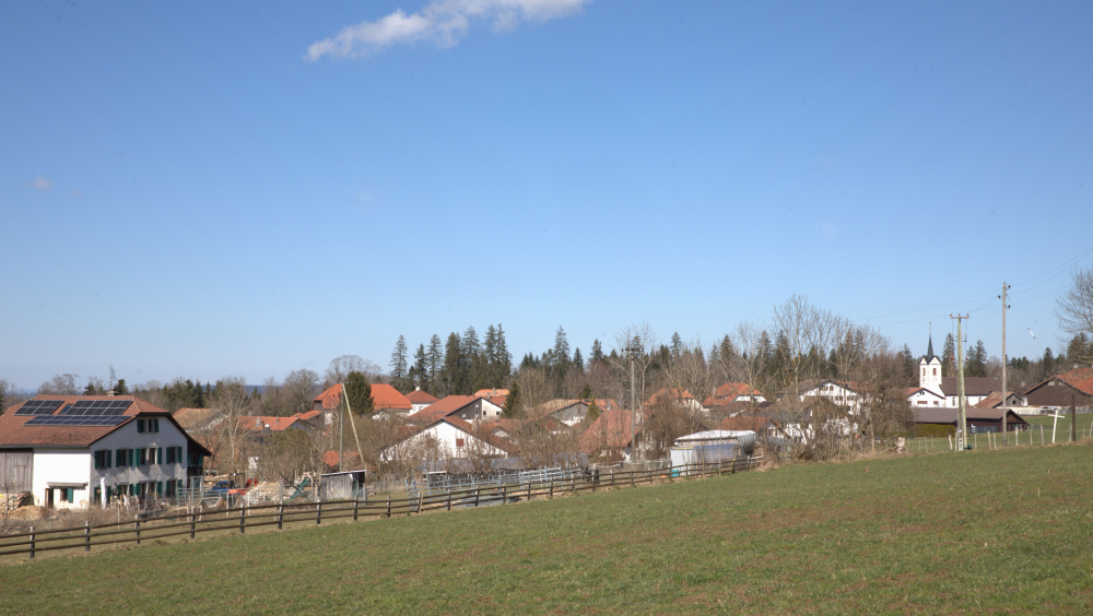 LES POMMERATS : DÉCOUVERTE DU VILLAGE AVEC VISITE DU RESTAURANT DU CHEVAL-BLANC