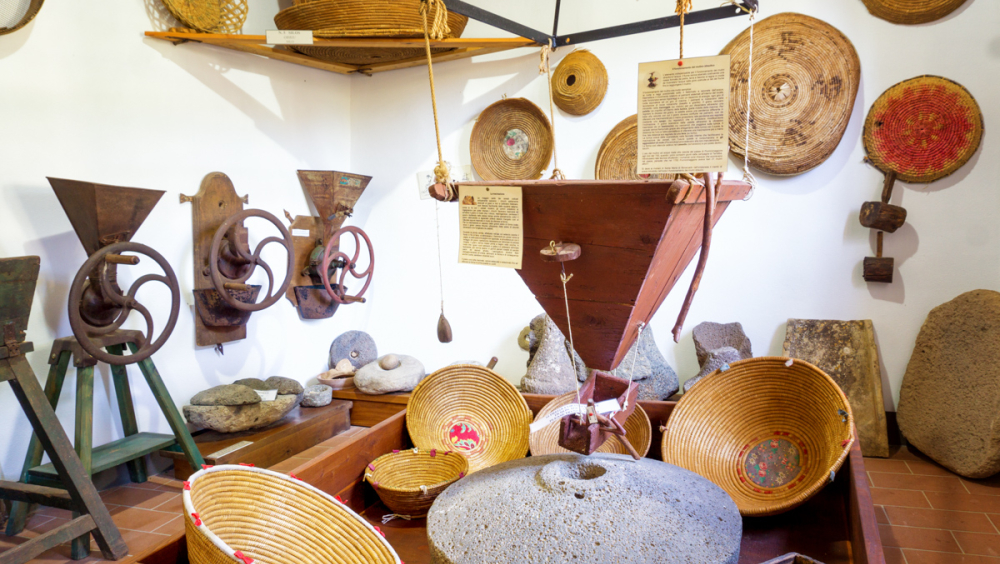 il vecchio mulino racconti di ladiri e cannitzaras