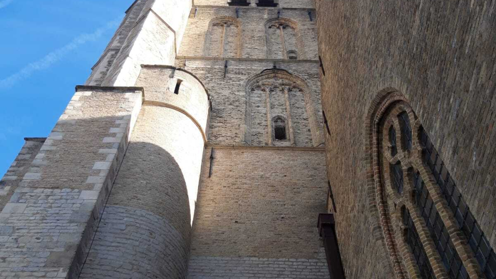 Het warme thuisgevoel van een galmende klok