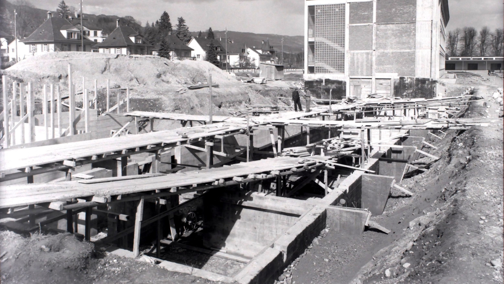 ARCHITEKTUR IN BILD UND PLAN