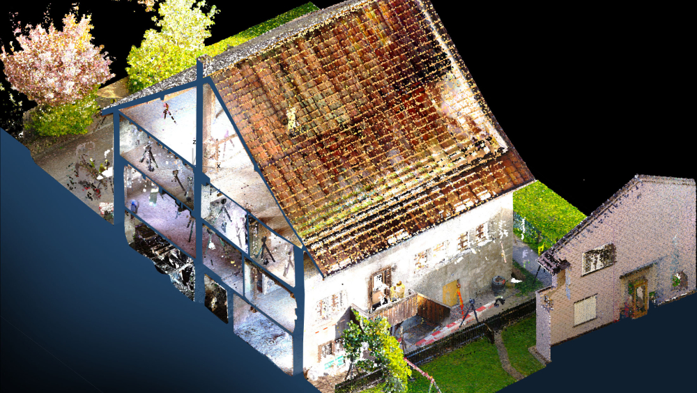 ALTE UND NEUE ARCHITEKTUR IM STEINHAUS