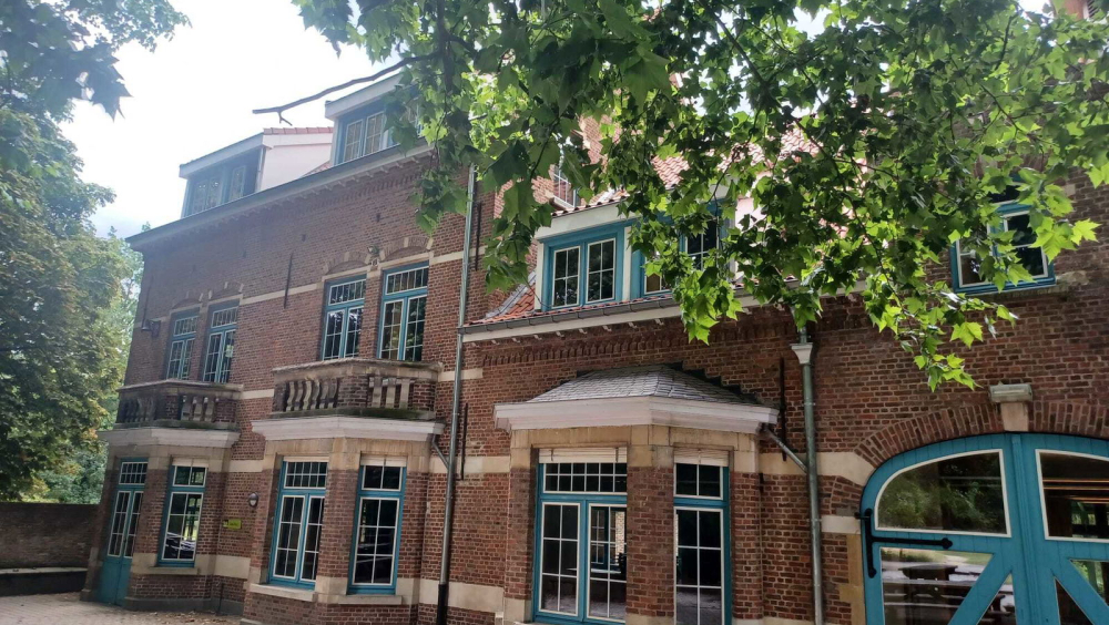 Met Sleutel en Stijl door de Tijd