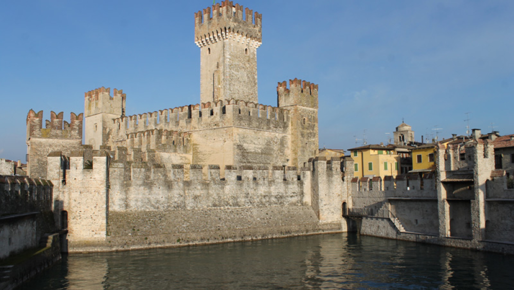 Dentro e fuori le mura