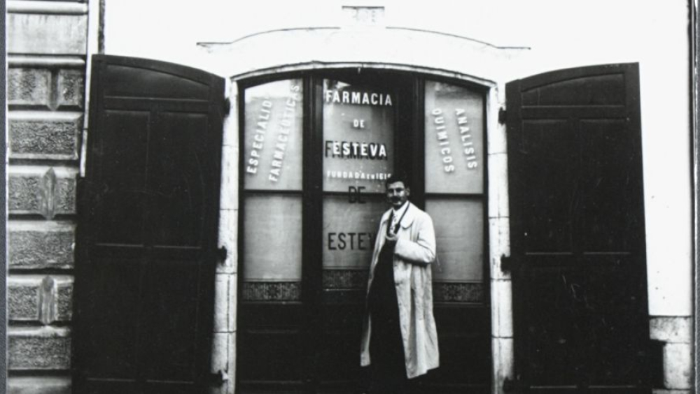 Mites i Remeis: Visita teatralitzada a la Farmàcia Esteva