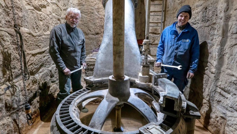 DAS WASSERKRAFTWERK DER SPINNEREI IM NEUTHAL