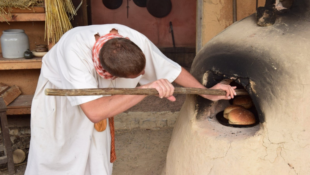 Le pain antique : de la fabrication à la dégustation