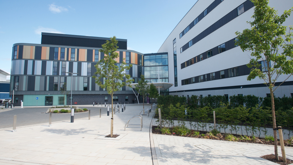 Edinburgh Children’s Hospital Charity Edinburgh’s Royal Hospital for Children and Young People – the ‘Sick Kids’.