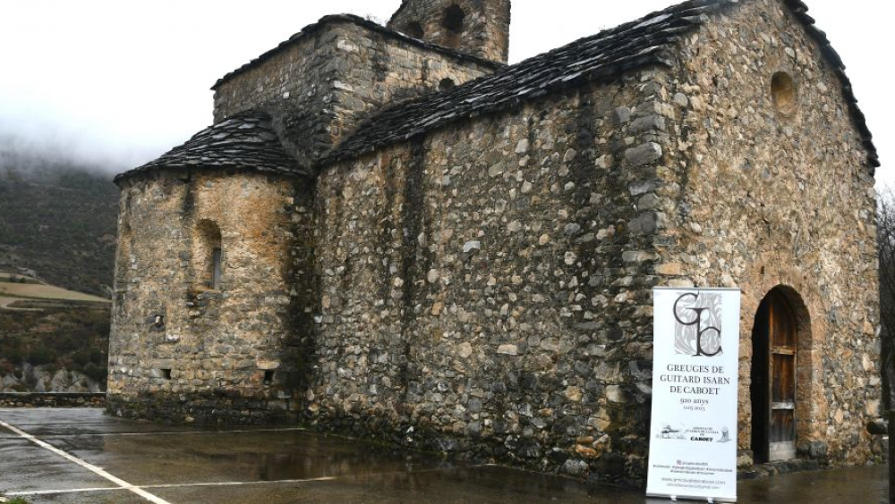Visita a l'església romànica de Sant Serni de Cabó
