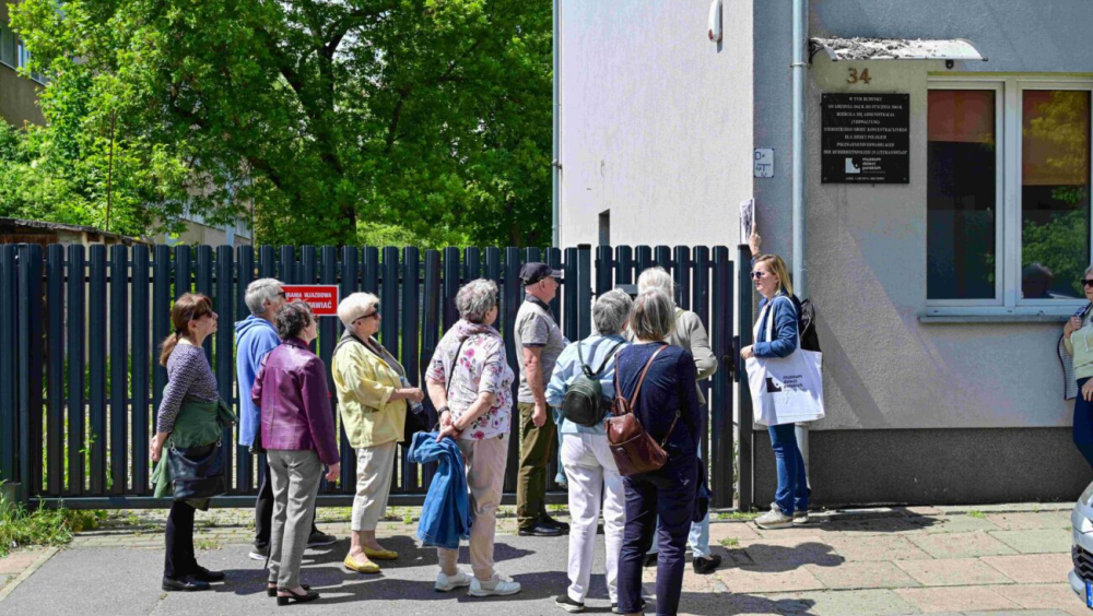 „To było tu…” – spacer edukacyjny po terenie byłego obozu przy ul. Przemysłowej w Łodzi Organizator