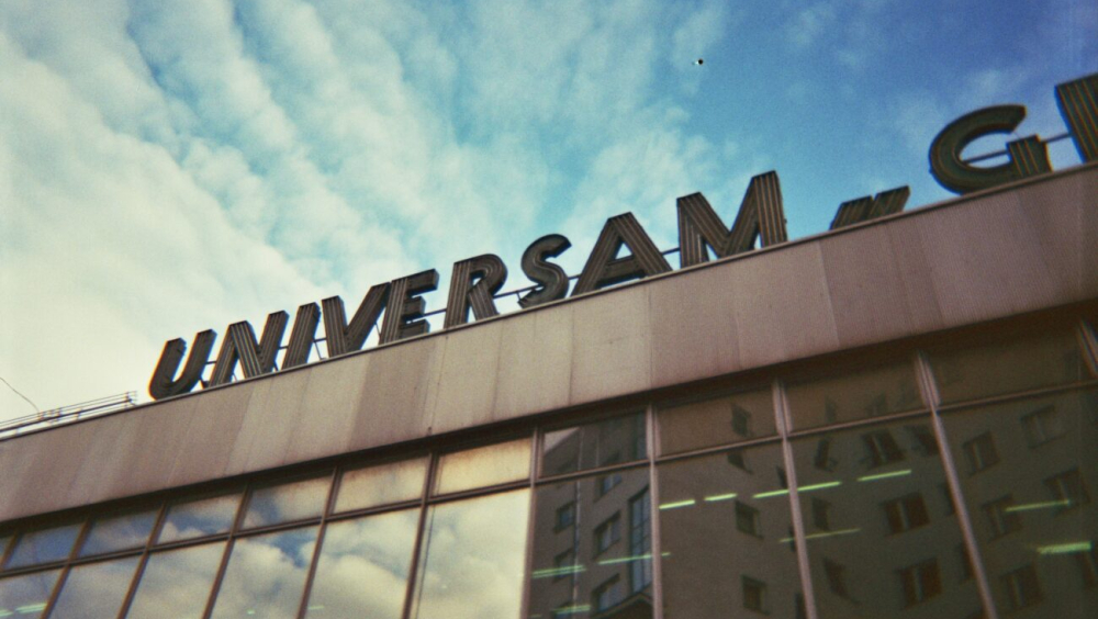 Universam. Neony Warszawy i Pragi Południe, jako element dziedzictwa kulturowego Warszawy Organizator