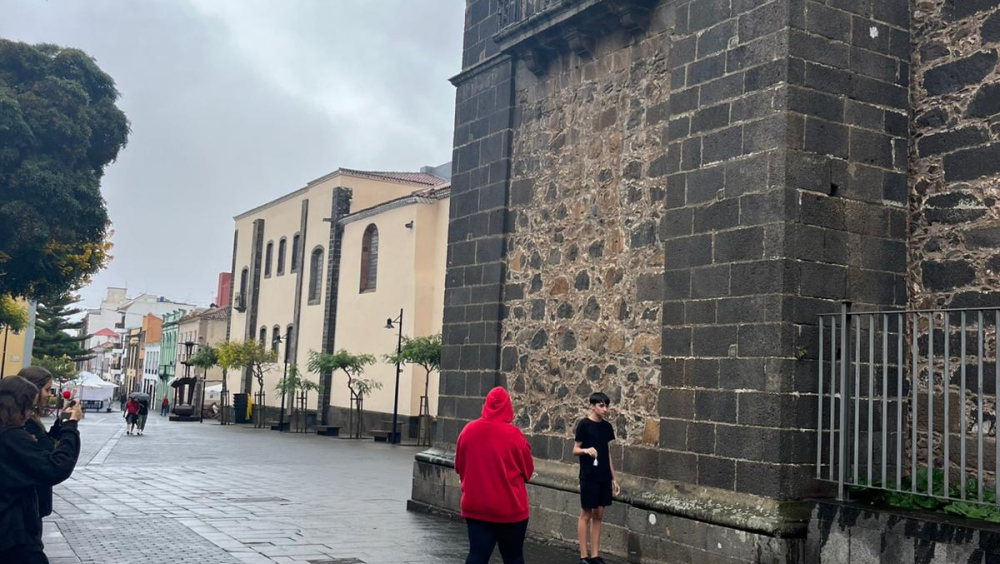 Filming in the streets of La Laguna