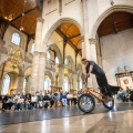 A musical and physical performance between monument, organ, piano and BMX freestyle artist Open Monumentendag Rotterdam 2025