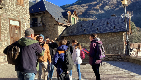 Los jóvenes comienzan a explorar el municipio de San Juan de Plan