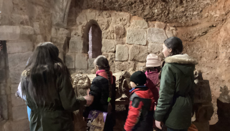 En el interior del monasterio de Suso