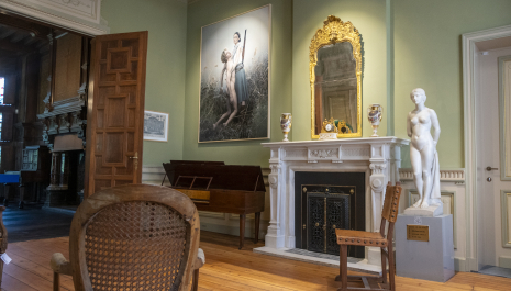 Neus rond in het Curiosum