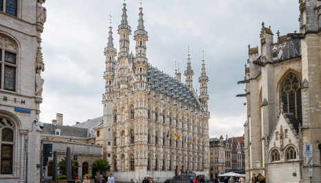 Een laatste bezoek aan het stadhuis