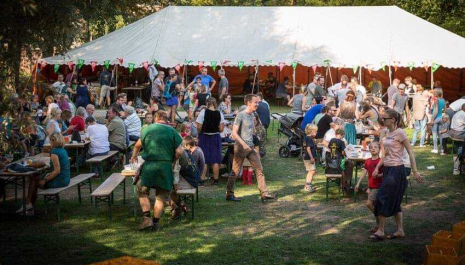 Breugelfeest Chiro Wezemaal: huifkartocht