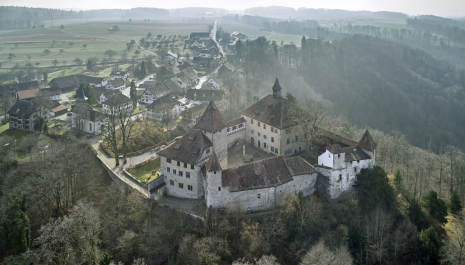 KYBURG: VERNETZT IN ZÜRICH