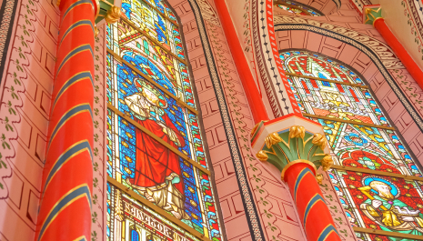 Bewonder de Berlaarse 'Snoep'kerk