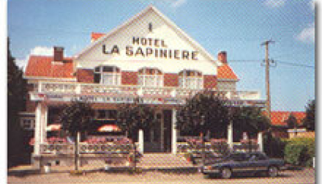 Al onder de weg van Maldegem - openstelling station Donk en hotel La Sapinière