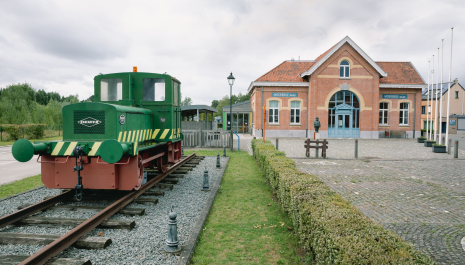 Rondleiding Station Moerbeke