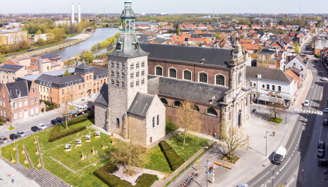 250 jaar kerk van Dewez