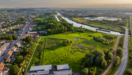 Spoorzoekers op wandel