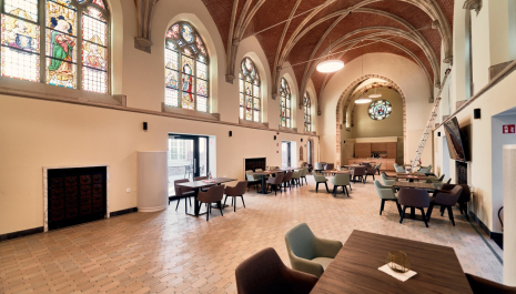 Wervel tussen oud en nieuw in het Prinsenhof