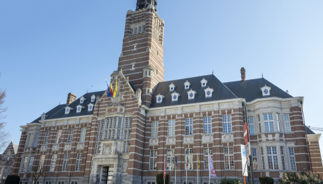 Openstelling van de gerestaureerde zittingszalen