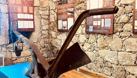 Apresentação do catálogo da exposição 'História da Vaca Jarmelista e do Concurso Pecuário que a promove'