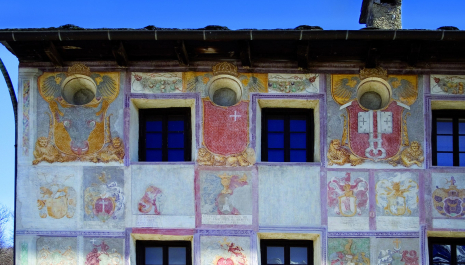 I 5 SECOLI DI STORIE DEL PALAZZO DEI LANDFOGTI DI LOTTIGNA