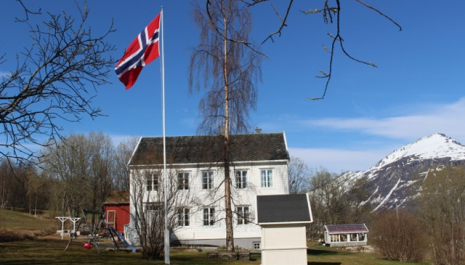 Kulturverndag – den gamle prestegården på Tennes – hjem og arbeidsplass