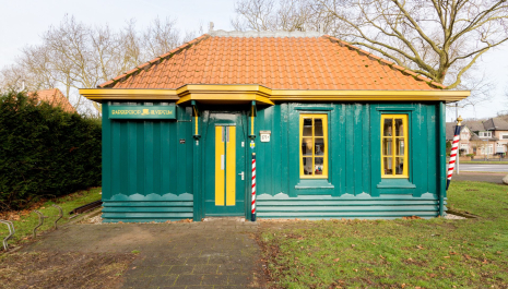 Vm. Politiepost / Barbershop