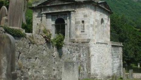 Alva Old Kirkyard and Johnstone Mausoleum