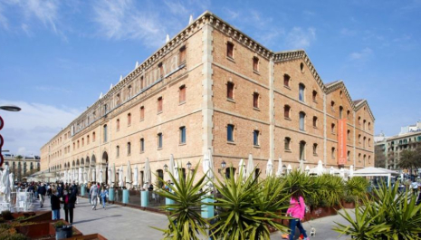 Visita guiada: D'edifici portuari a Museu d'Història de Catalunya