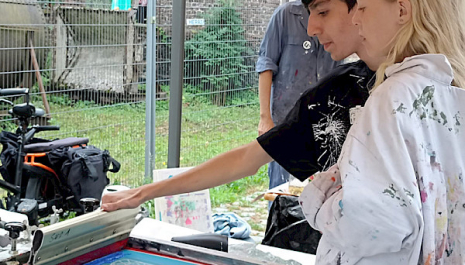 Submit that design ¬– Let's talk 1920s industrial style