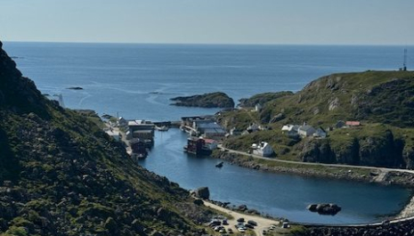 Fra molo til molo i Nyksund