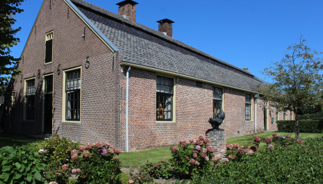 Theater De Boerderij Huizen – Rijksmonument & ...