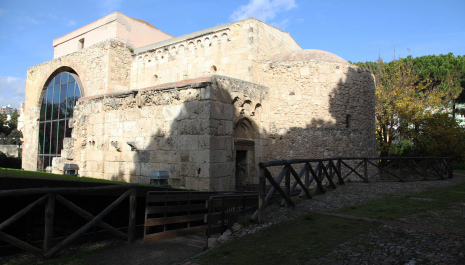 Restauri e restauratori nella storia della basilica di San Saturnino